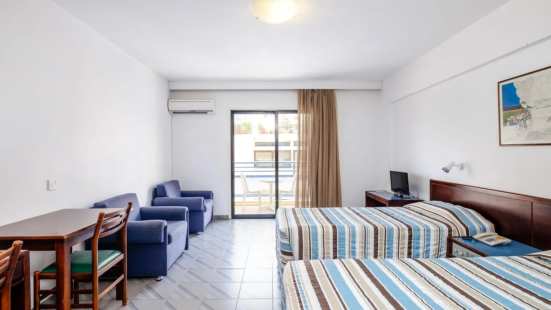 Atrium Zenon Hotel Apartments Larnaca