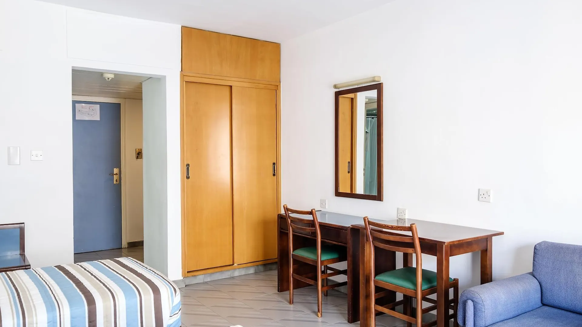 Appart hôtel Atrium Zenon Hotel Apartments Larnaca