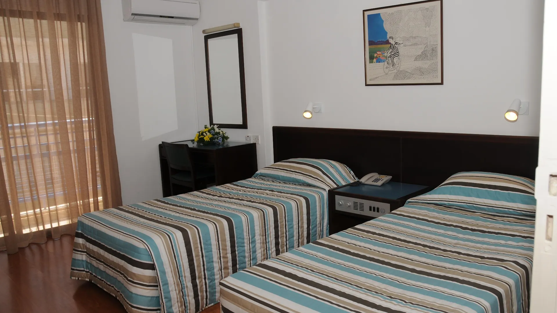 Atrium Zenon Hotel Apartments Larnaca 3*,  Chypre
